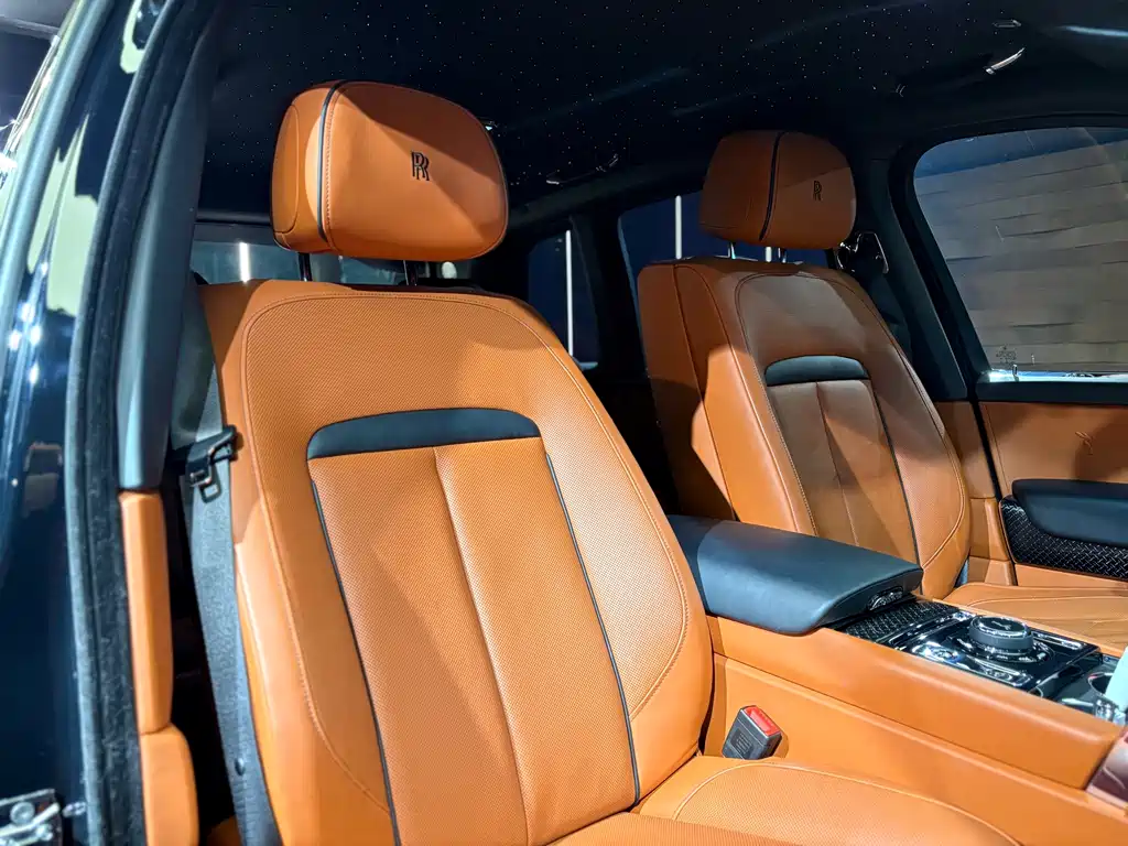 Cullinan 2018 4-seater Edition