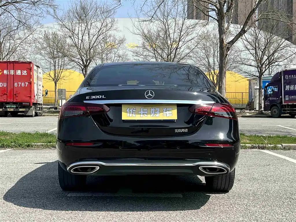 Mercedes-Benz E-Class 2021 E 300 L Fashion Edition