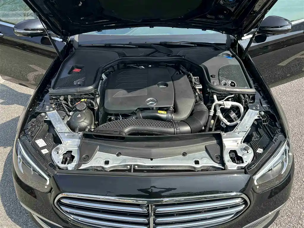 Mercedes-Benz E-Class 2021 E 300 L Fashion Edition