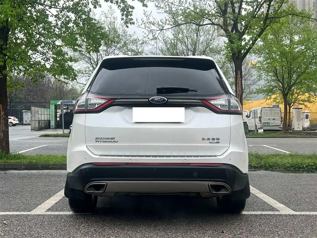 Escape 2016 EcoBoost 245 AWD Premium 7-seat