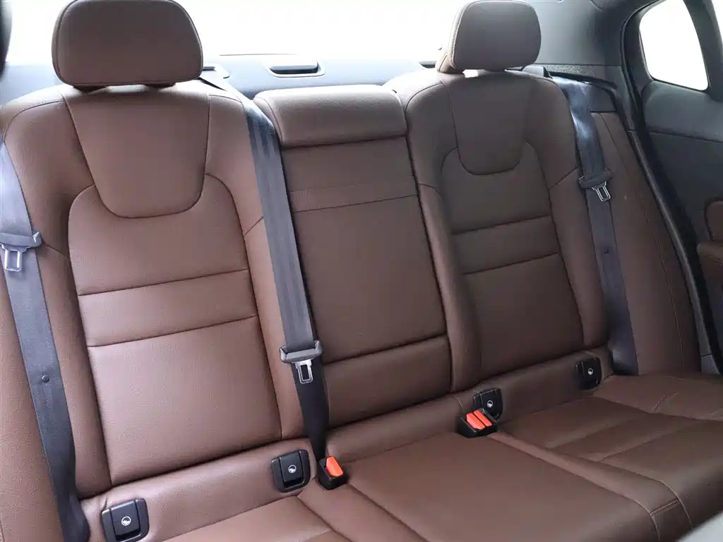 Volvo S60 2023 B4 Intelligent Luxury Edition