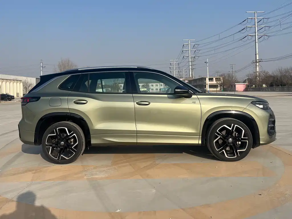 Tayron 2026 380TSI All-Wheel Drive Luxury Easy Package