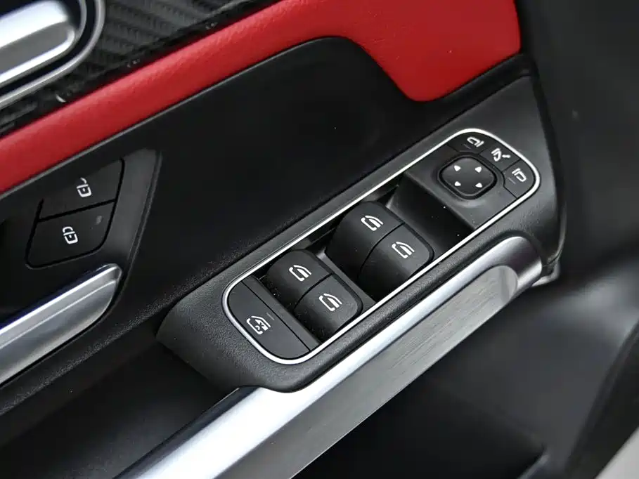 Mercedes GLB AMG 2023 AMG GLB 35 4MATIC