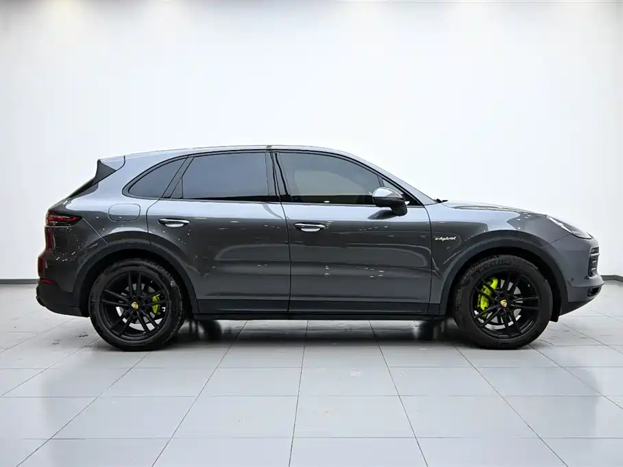 Cayenne New Energy 2023 Model Cayenne E-Hybrid 2.0T