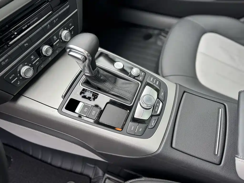 Audi A7 2014 model 35 FSI quattro Tech Line