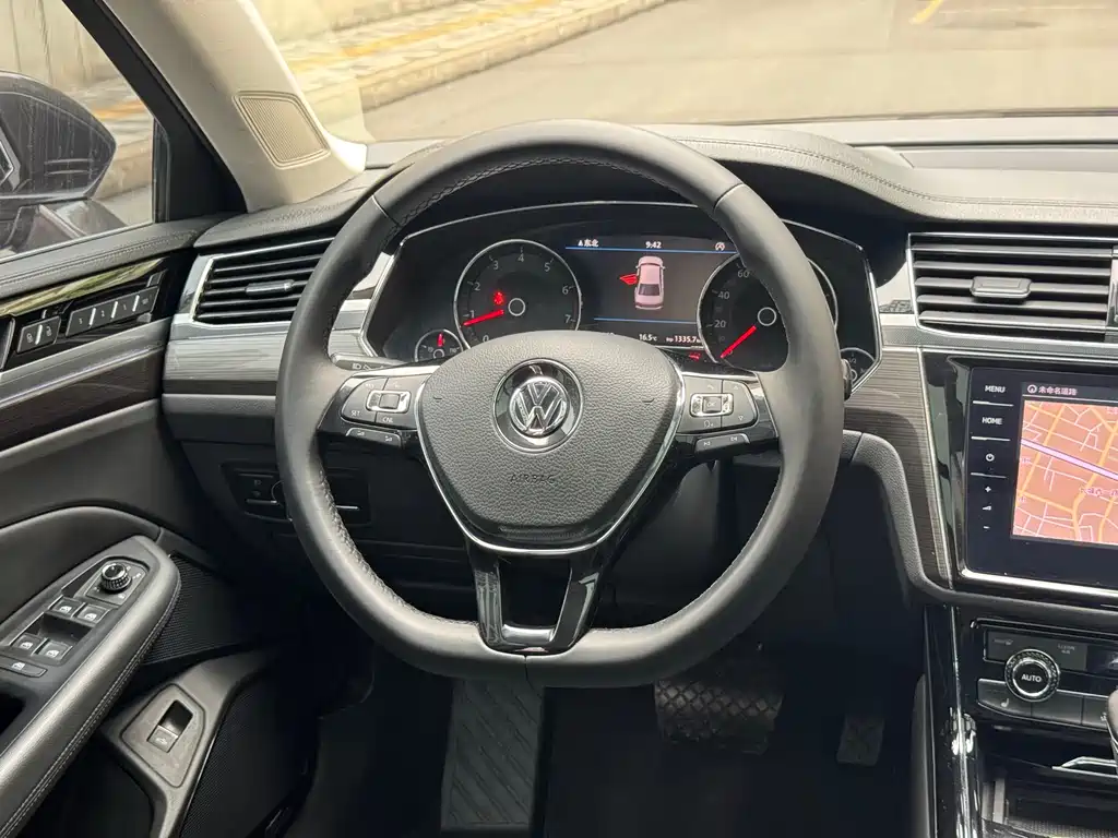 Huayang 2018 Model 380TSI Two-Wheel Drive Business Edition