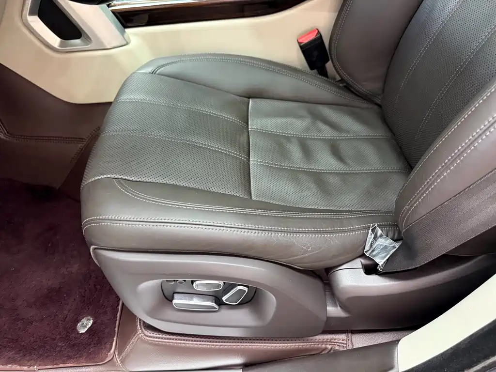 Range Rover 2014 model 3.0 TDV6 Vogue