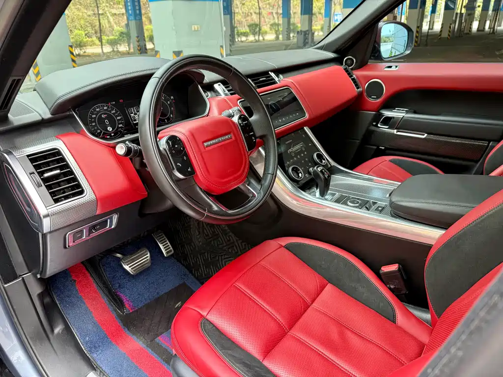 Range Rover Sport 2018 3.0 SC V6 HSE Dynamic