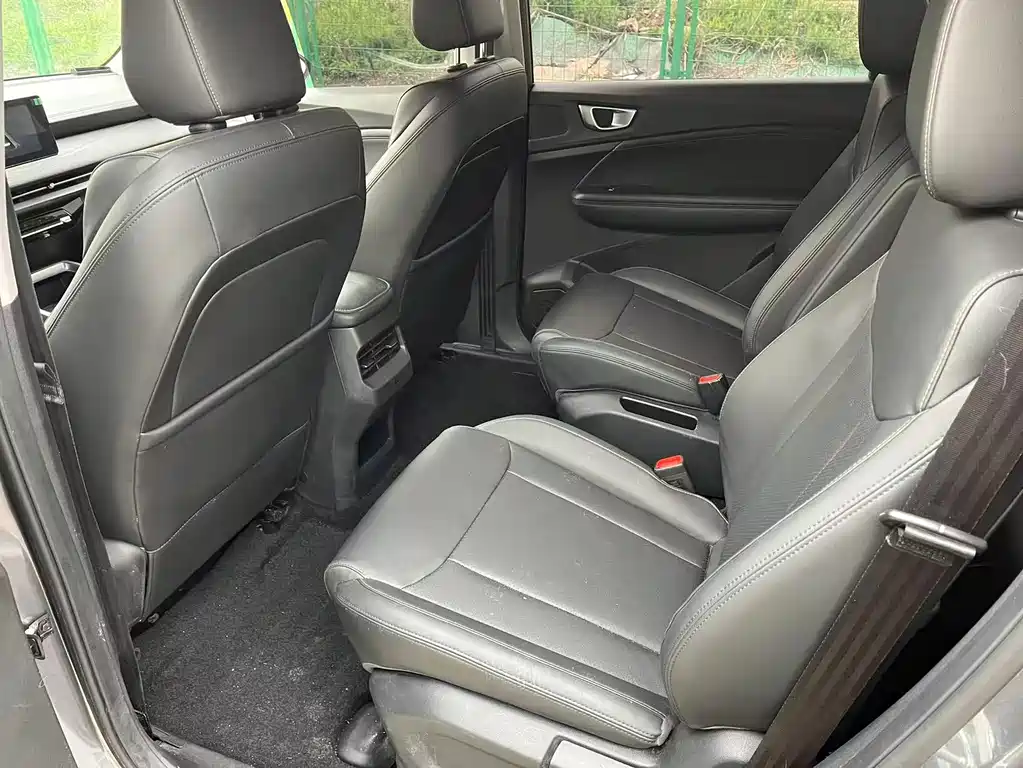 Wuling Jiachen 2022 1.5T Manual Shuxiang Liveliness Edition