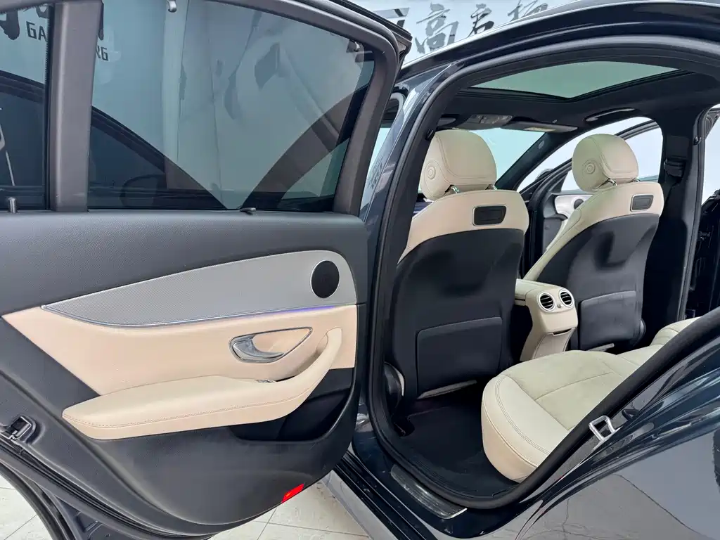 Mercedes E-Class 2017 model E 300 Sporty
