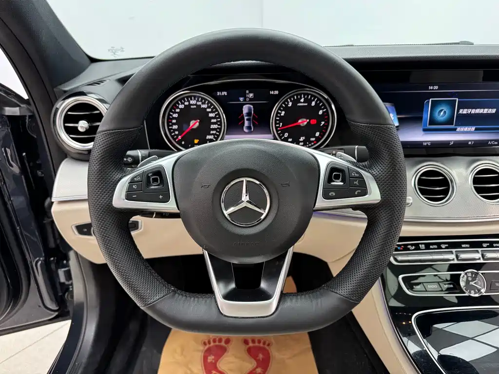 Mercedes E-Class 2017 model E 300 Sporty