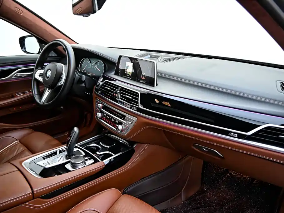 BMW 7 Series 2018 740Li xDrive Excellence Edition M Sport Package