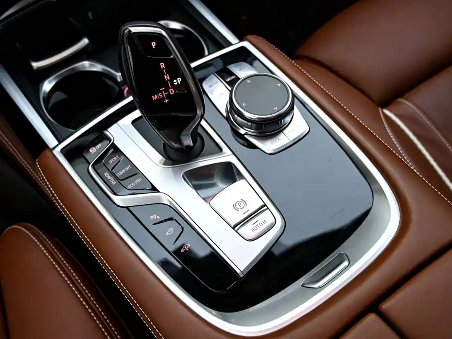 BMW 7 Series 2018 740Li xDrive Excellence Edition M Sport Package