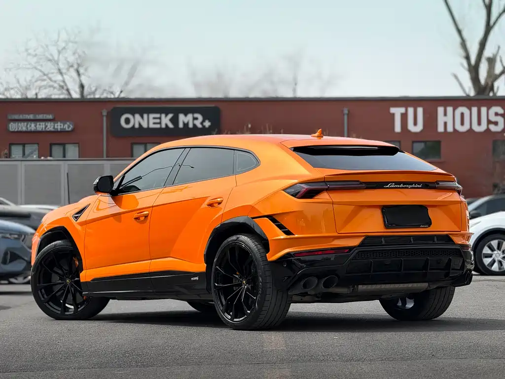 Urus 2023 4.0T V8 S