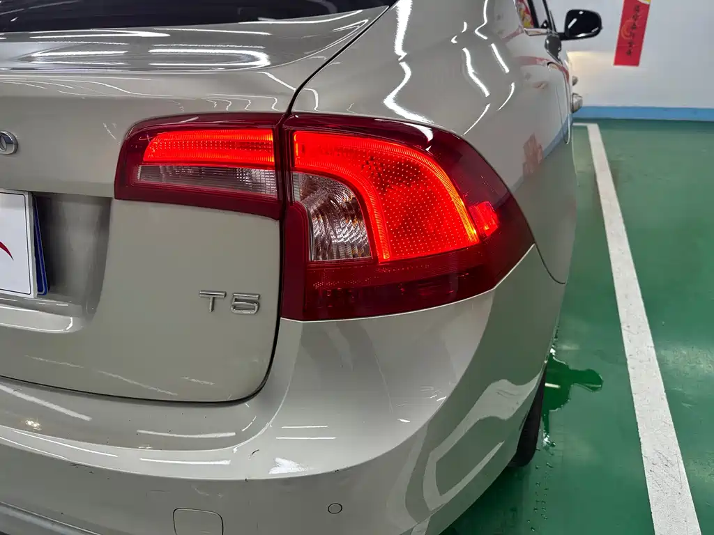 Volvo S60 2017 S60L T5 Smart Drive Edition