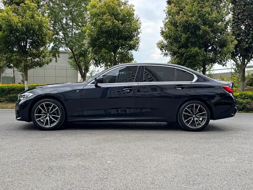 BMW 3 Series 2022 320Li M Sport Package