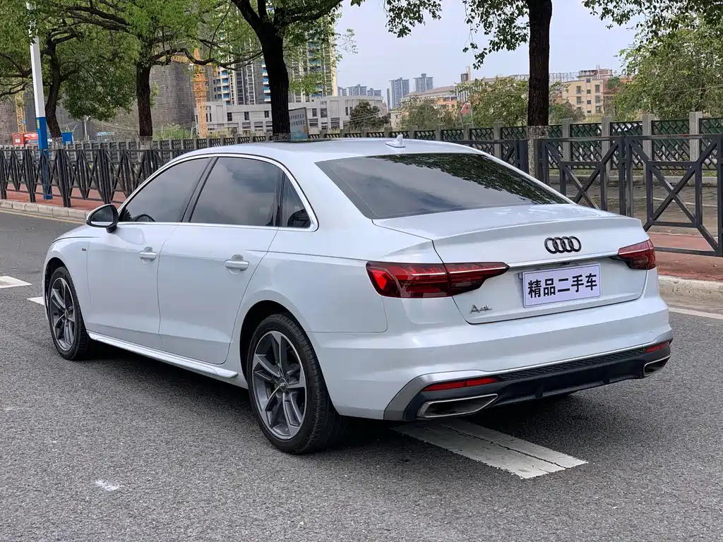 Audi A4L 2020 40 TFSI Fashion Dynamic Edition