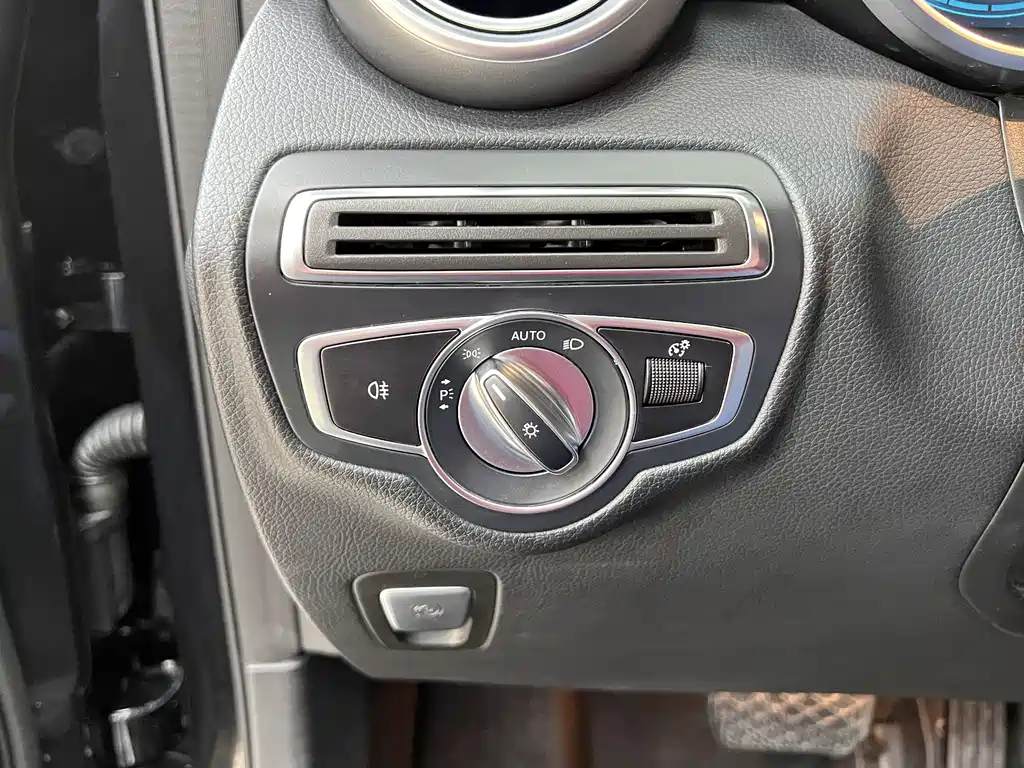 Mercedes-Benz GLC 2022 GLC 260 L 4MATIC Dynamic Edition