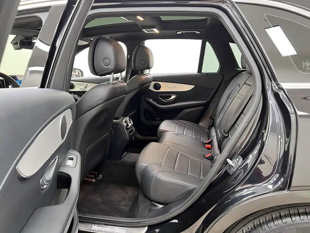 Mercedes-Benz GLC 2022 GLC 260 L 4MATIC Dynamic Edition