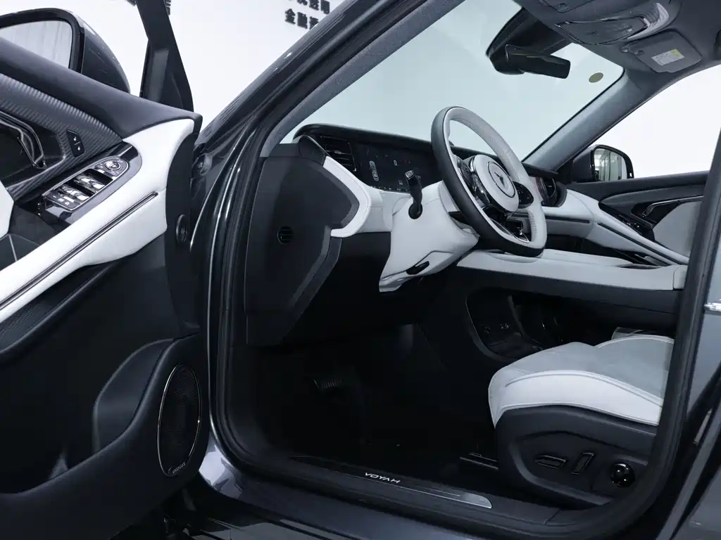 Lingtu FREE 2025 Edition 318 318km Rear-wheel Drive Global Edition