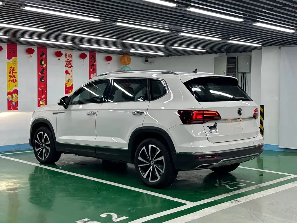 Tou岳 2019 330TSI 4x4 Luxury Edition National VI