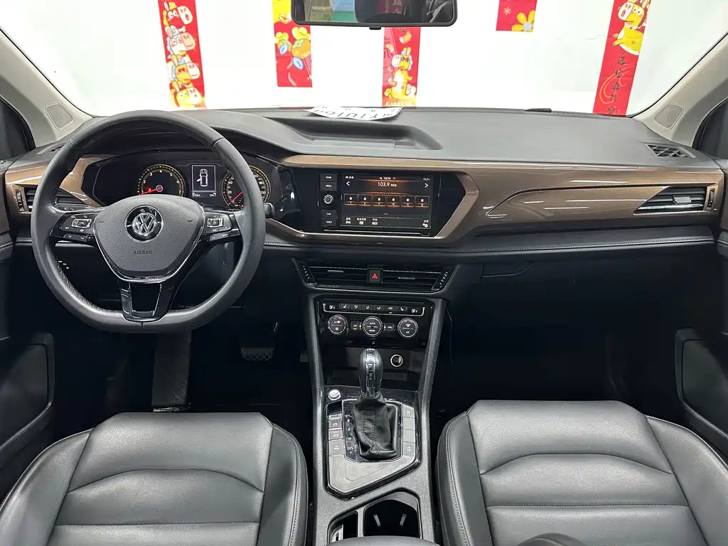 Tou岳 2019 330TSI 4x4 Luxury Edition National VI