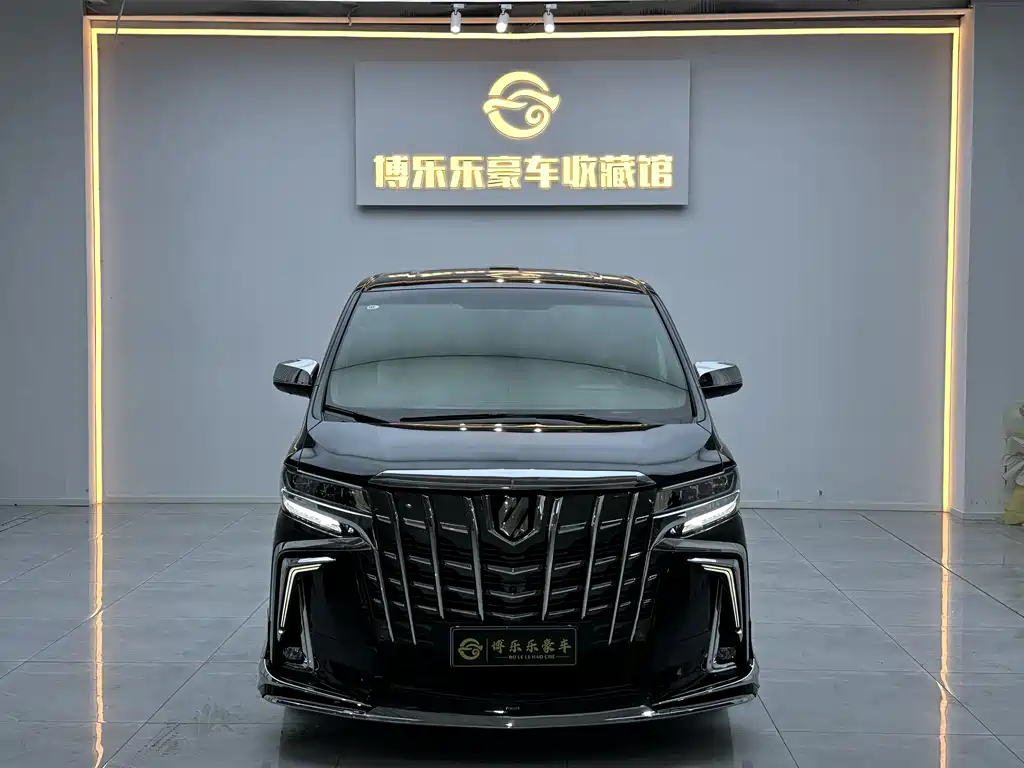 Alphard 2018 3.5L Luxury Edition