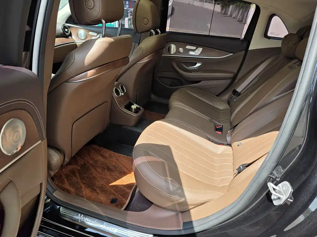 Mercedes-Benz E-Class 2021 E 300 L Luxury Edition