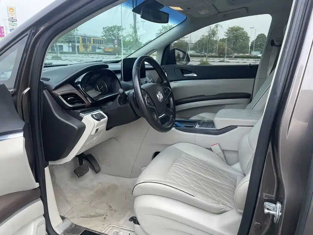 Buick GL8 2022 Luxury Edition