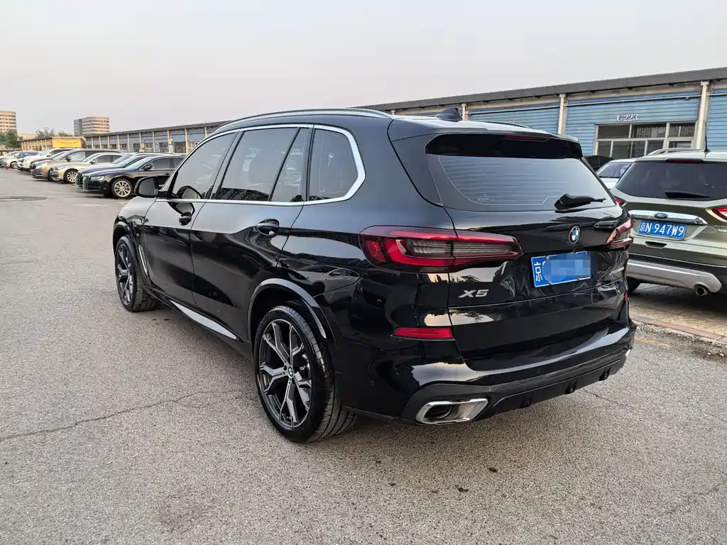 BMW X5 2022 Facelift xDrive 40Li M Sport Package