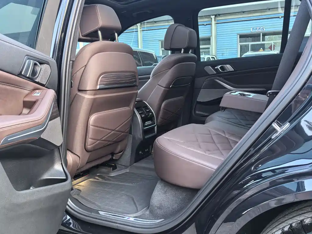 BMW X5 2022 Facelift xDrive 40Li M Sport Package