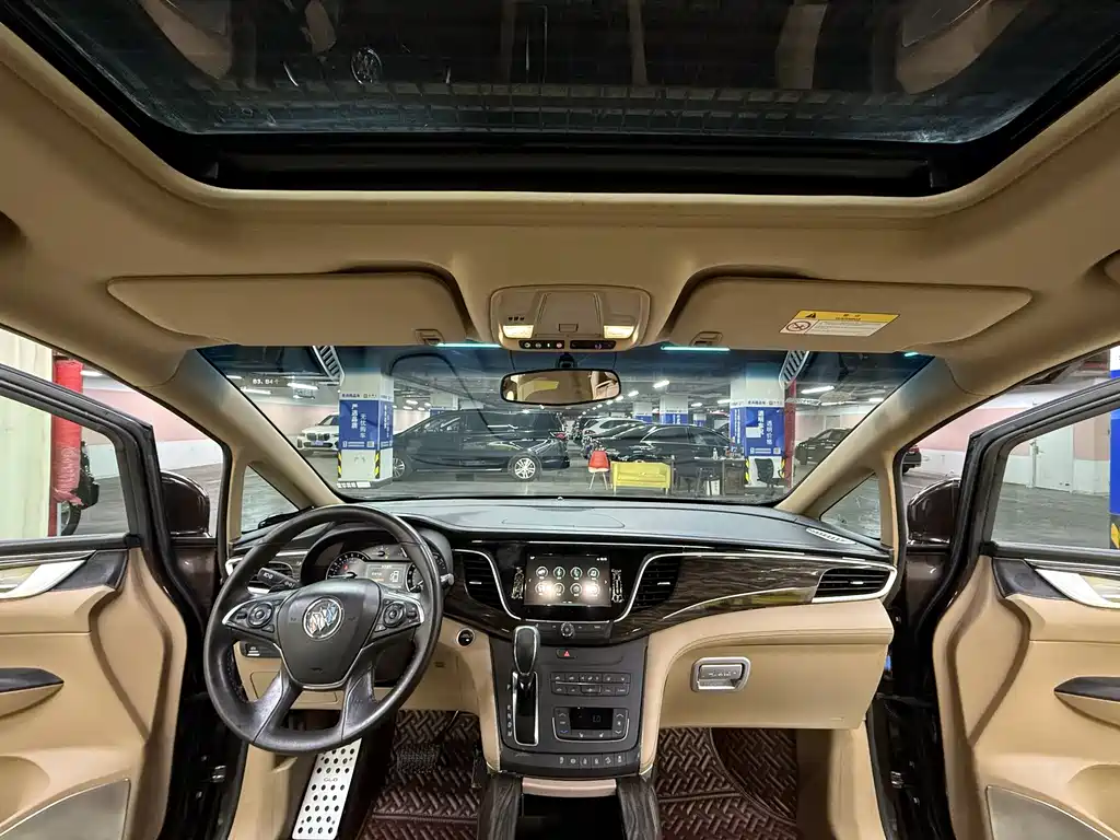 Buick GL8 2017 ES 28T Luxury Edition National V