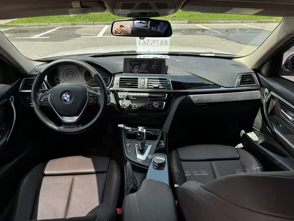 BMW 3 Series 2019 320Li Sport Line