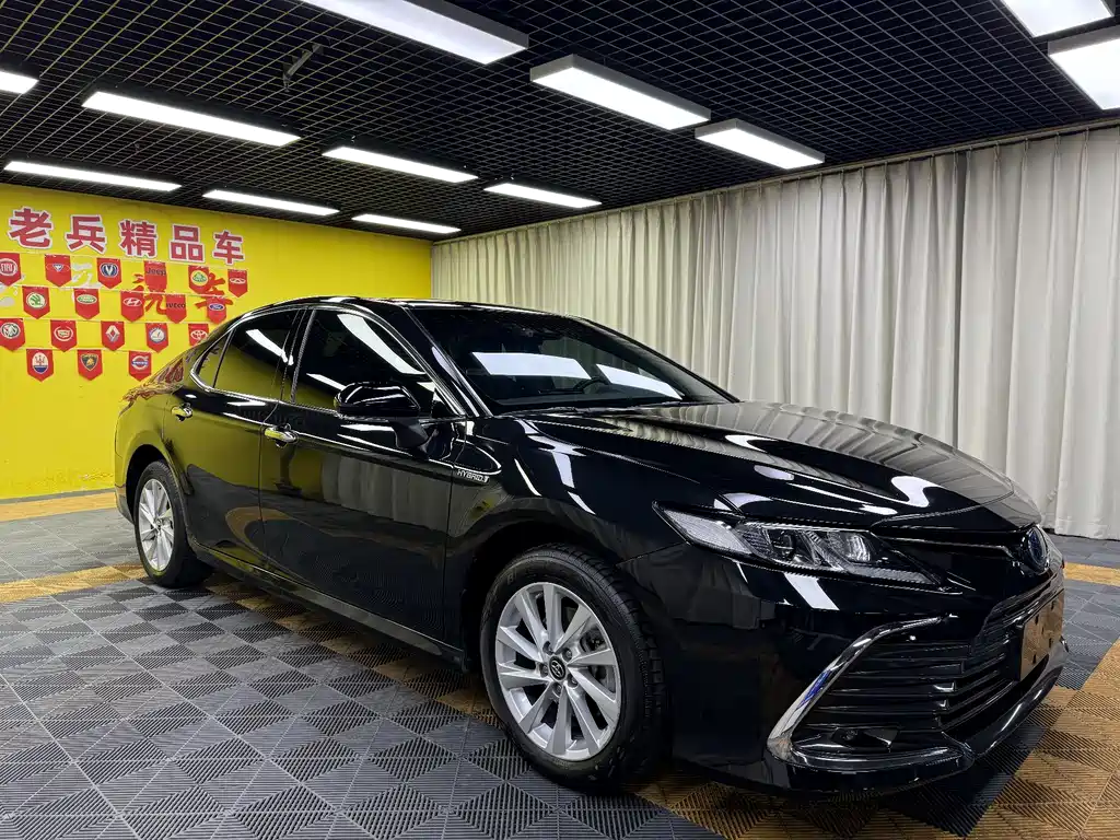 Camry 2021款 Hybrid 2.5HGVP Leading Edition