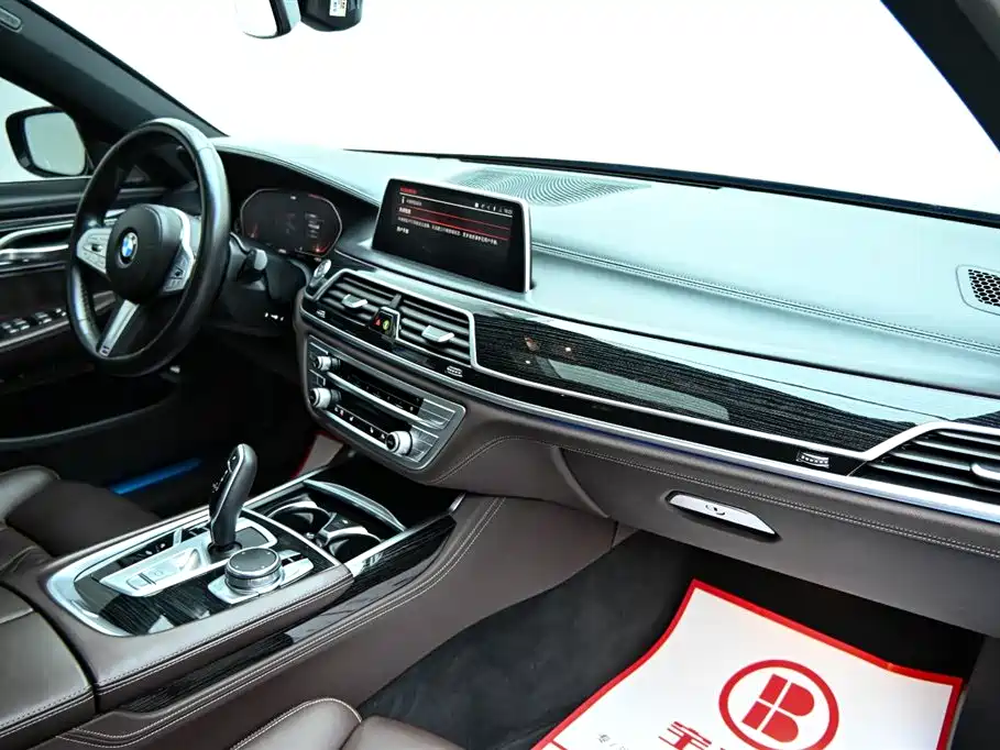 BMW 7 Series 2019 Model Facelift 730Li M Sport Package