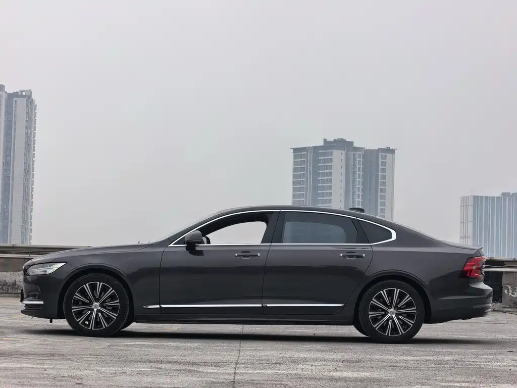 Volvo S90 2021 B5 Intelligent Luxury Edition