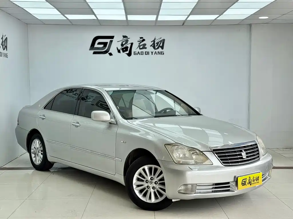 Crown 2007 2.5L Royal Special Edition
