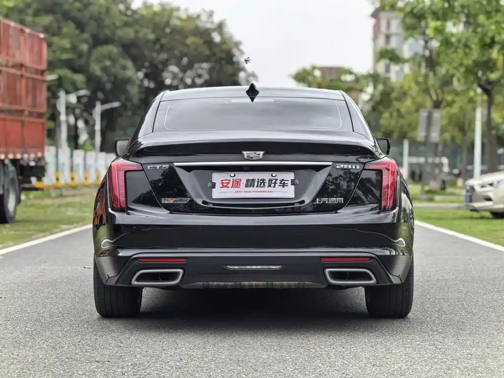Cadillac CT5 2022 28T Luxury (Standard)