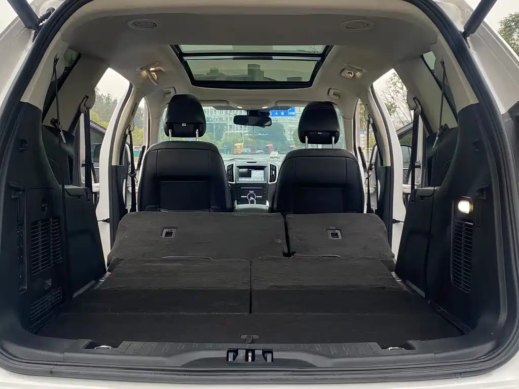 Escape 2018 EcoBoost 245 Two-wheel drive Luxury Edition 7-seater National V
