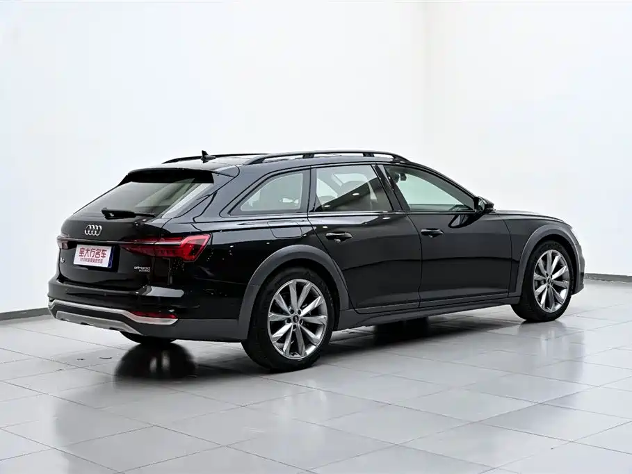 Audi A6 Import 2024 allroad quattro 55 TFSI Premium Off-road Edition