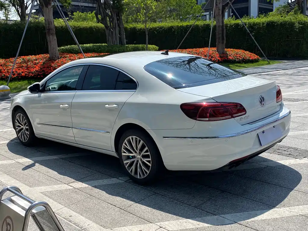 Volkswagen CC 2013 2.0TSI Prestige Edition