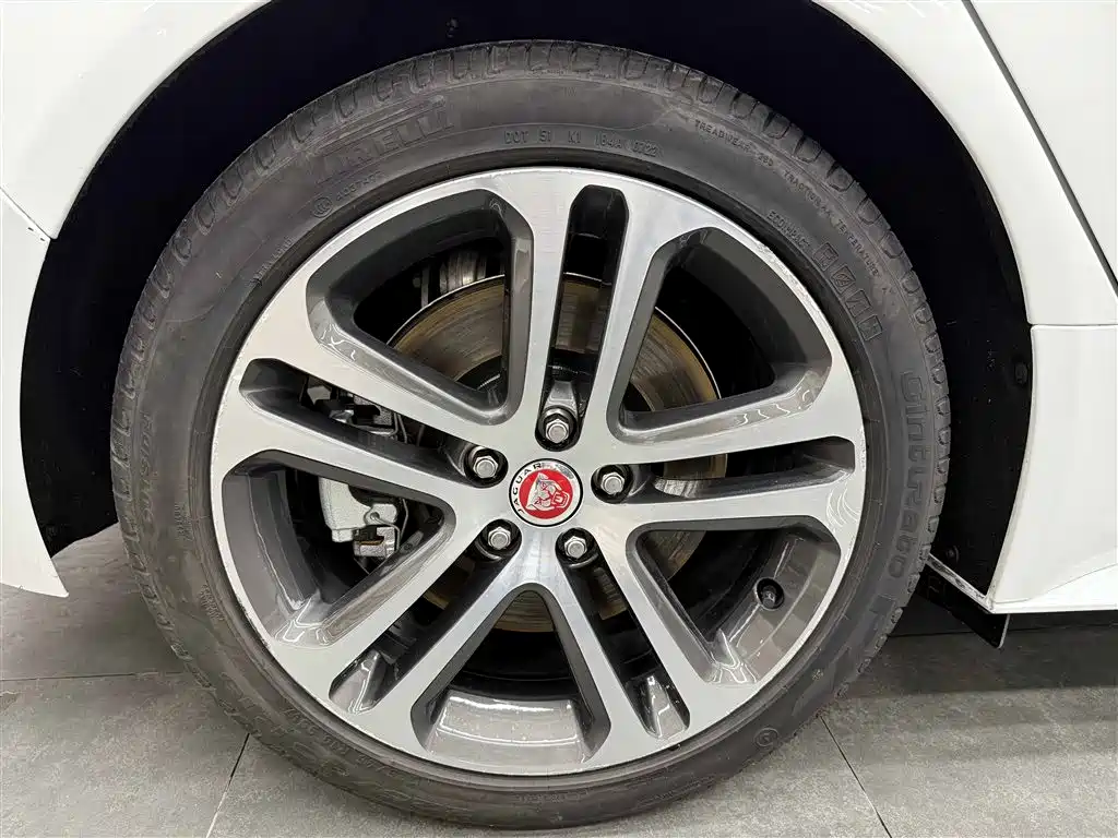 Jaguar XEL 2021 2.0T 250PS R-DYNAMIC S Progressive Sport Edition