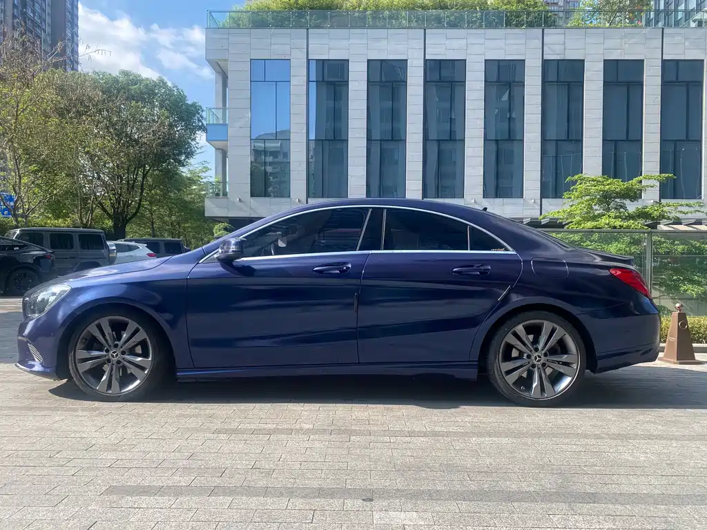 Mercedes-Benz CLA Imported 2018 Model CLA 200 Fashion Edition