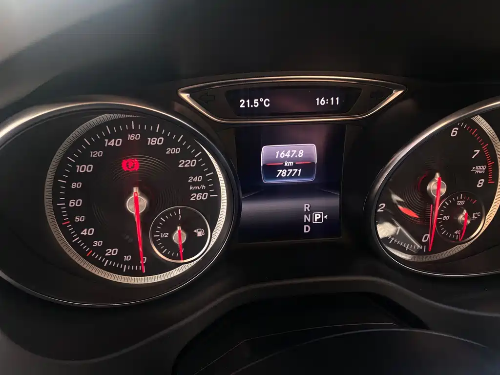 Mercedes-Benz CLA Imported 2018 Model CLA 200 Fashion Edition