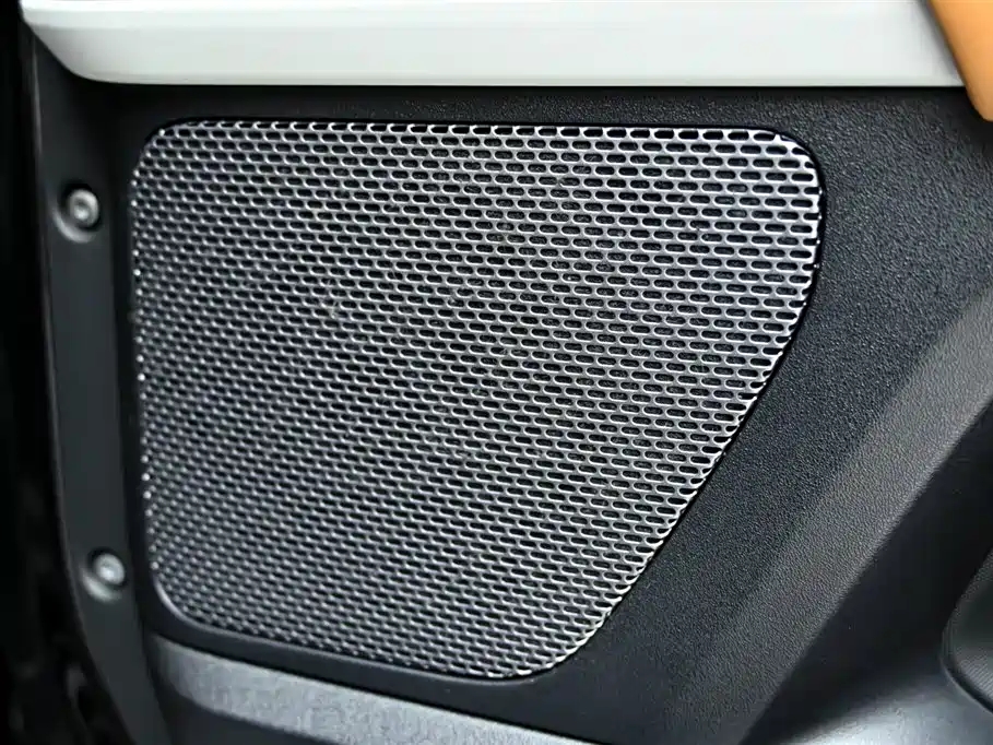 Land Rover Defender 2024 110 3.0T P400 X-DYNAMIC HSE