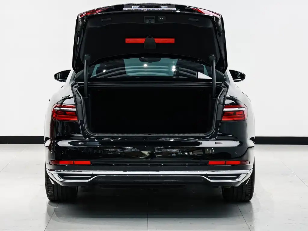 Audi A8 2022 model A8L 55 TFSI quattro Prestige Edition Collector's Version