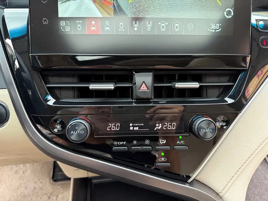Camry 2021 2.0G Luxury Edition
