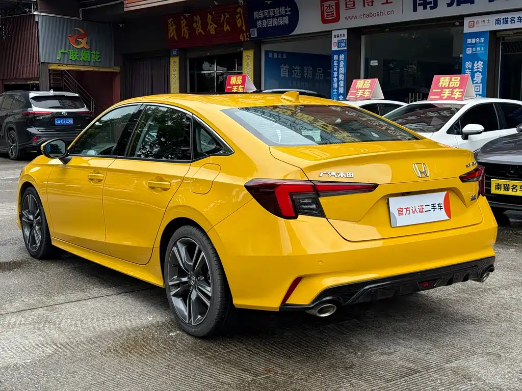 Type R 2022 240TURBO CVT Premium Edition