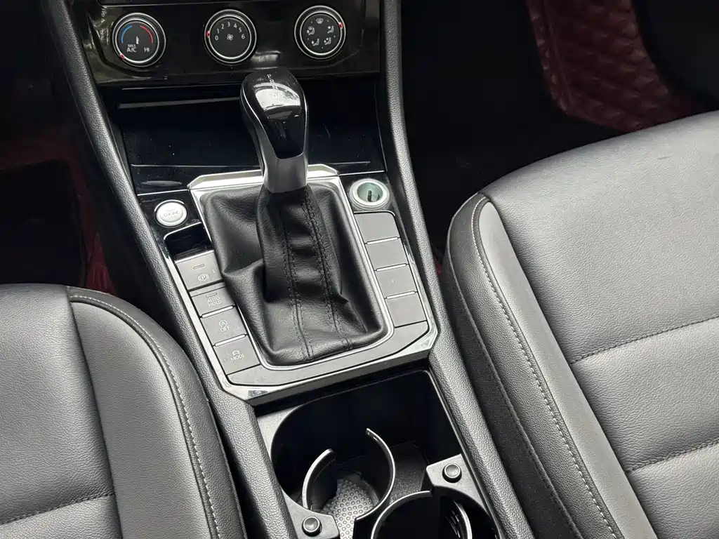 Volkswagen Sagitar 2021 280 TSI DSG Comfort Smart Connect Edition