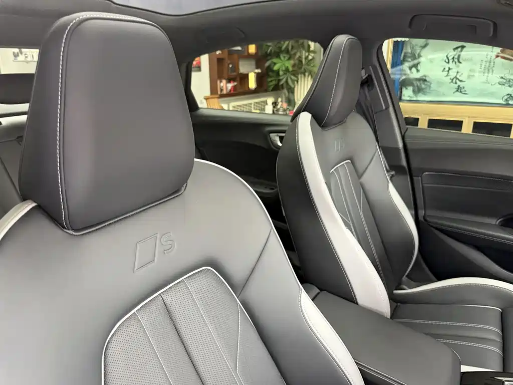 Audi A5 L 2026 model Sport Edition